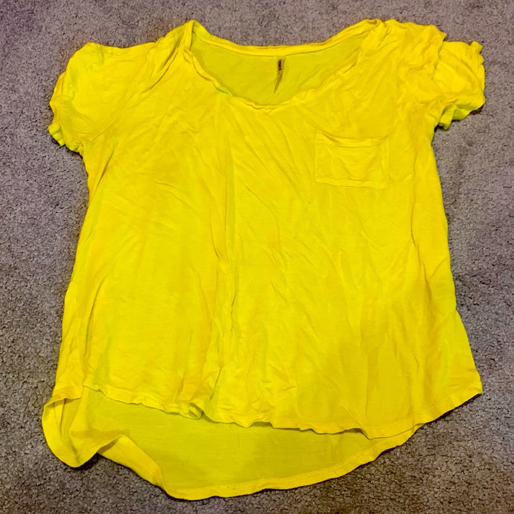 Yellow dress shirt size medium